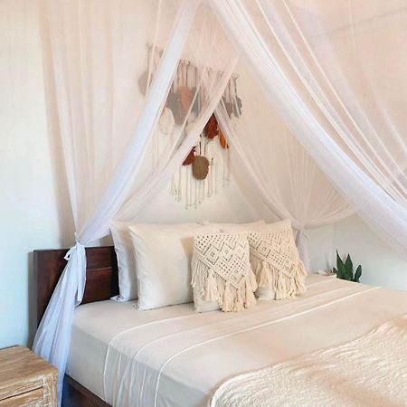Kubu Mini Guest House Canggu Εξωτερικό φωτογραφία
